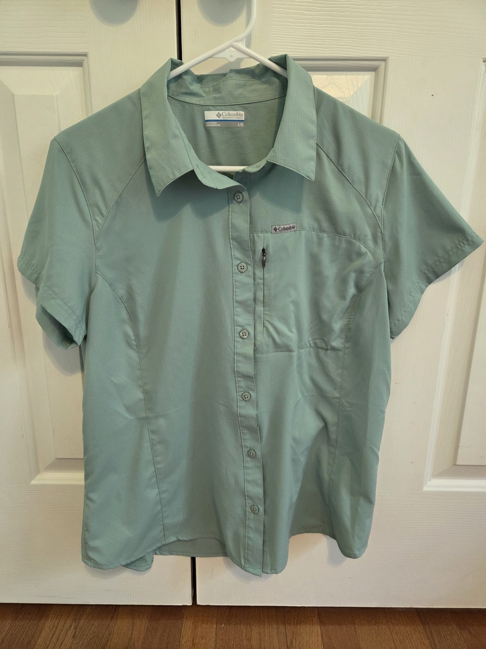 Columbia Women's Silver Ridge 2.0 Short Sleeve Shirt.